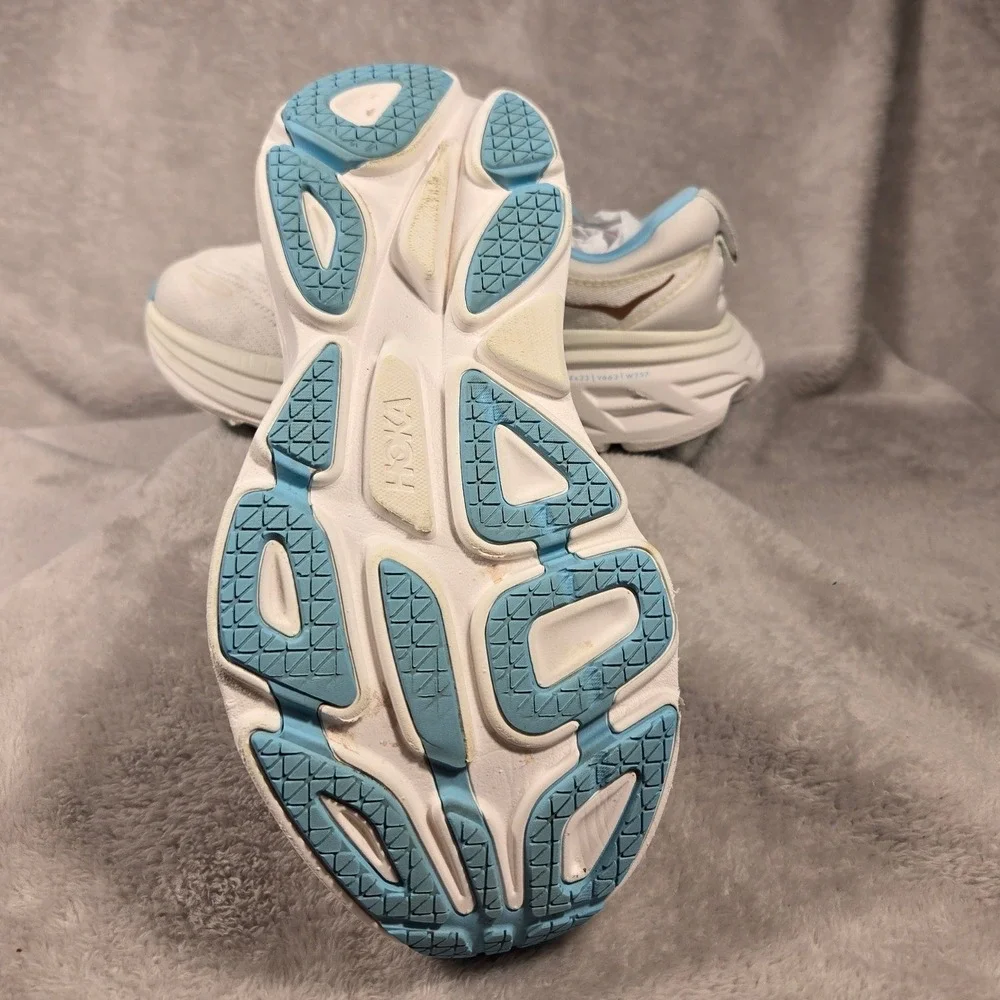 Hoka Bondi 8 Womens Road Running Shoes White Blue Rose Gold 7.5B 1127896